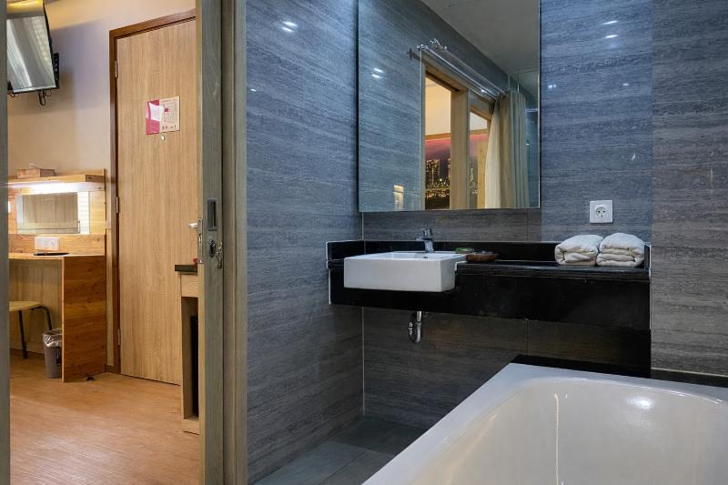 Smart Hotel Thamrin Jakarta - Oda