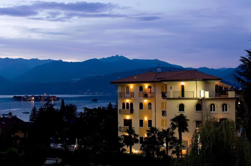 Flora Hotel - Genel