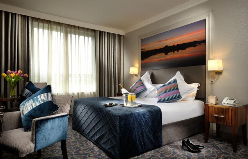 Manor House Country Hotel - Oda