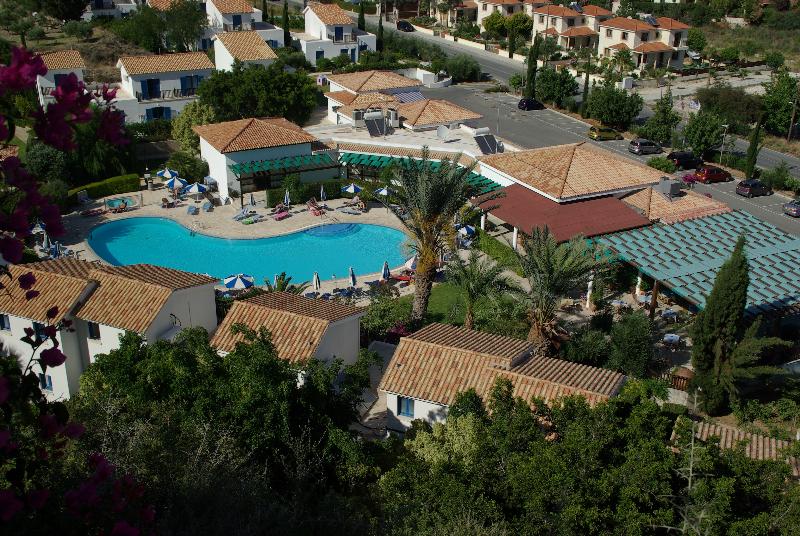 Hylatio Tourist Village - Havuz