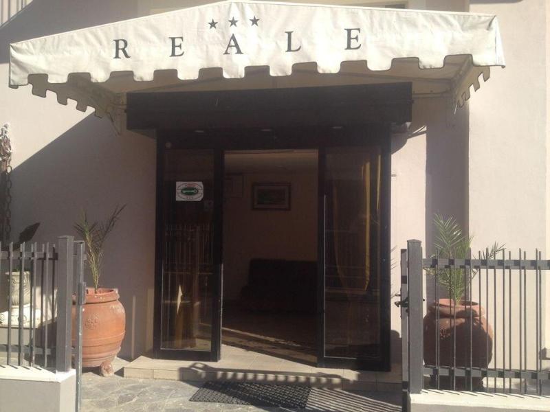 Reale Hotel - Genel