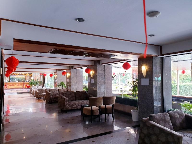 Tara Garden Hotel - Lobi