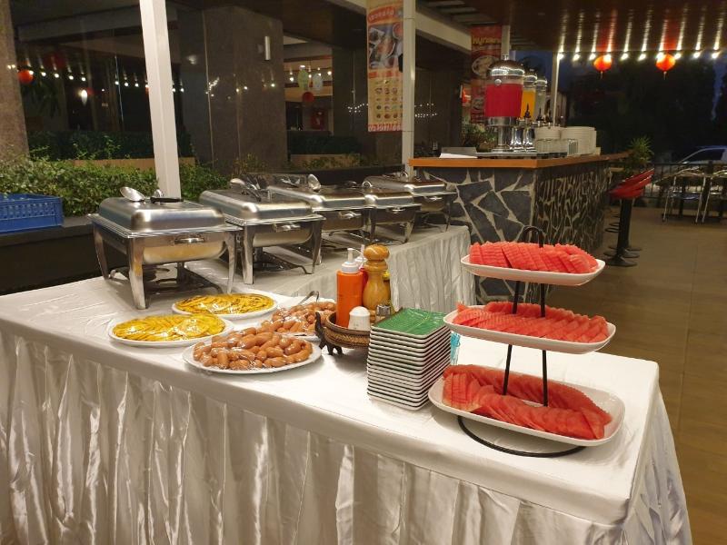 Tara Garden Hotel - Restoran