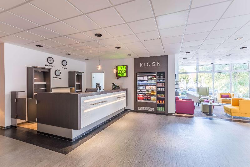 Park Inn by Radisson Gottingen - Lobi