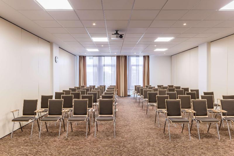 Park Inn by Radisson Gottingen - Toplantı