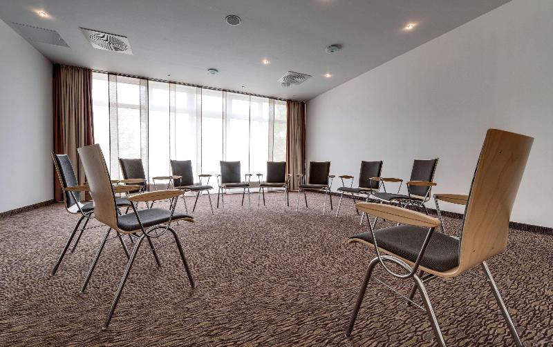 Park Inn by Radisson Gottingen - Toplantı