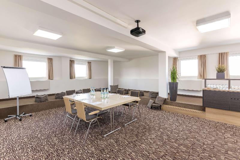 Park Inn by Radisson Gottingen - Toplantı