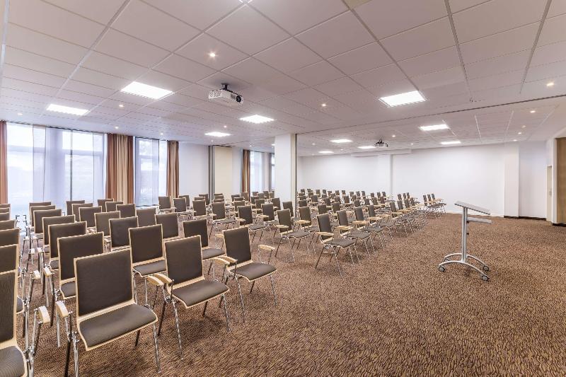 Park Inn by Radisson Gottingen - Toplantı
