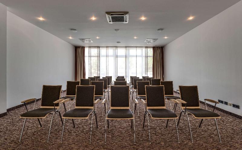 Park Inn by Radisson Gottingen - Toplantı