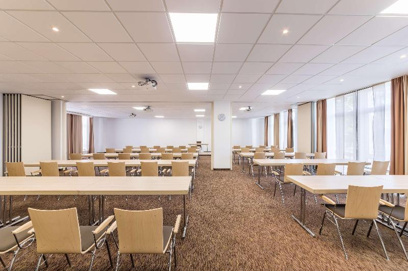Park Inn by Radisson Gottingen - Toplantı