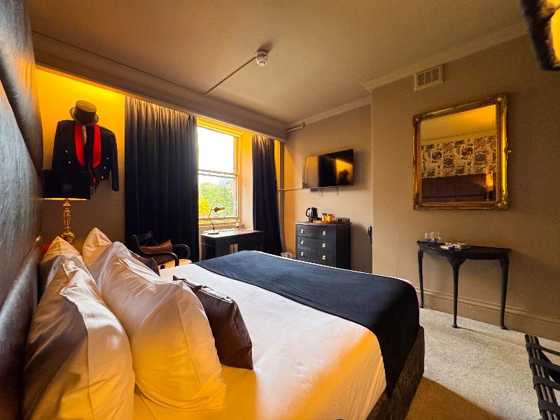 White Hart Hotel & Apartments - Oda
