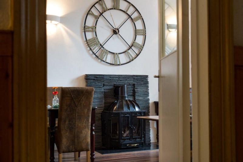 No 32 Hotel - Genel