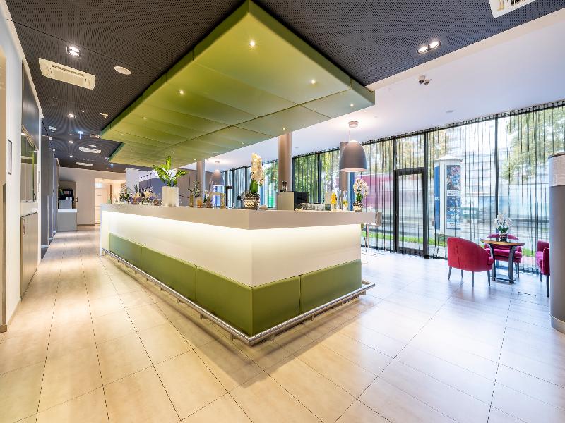 Plaza Inn Graz - Lobi
