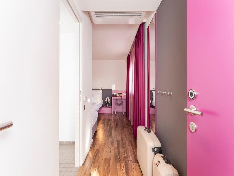Plaza Inn Graz - Oda