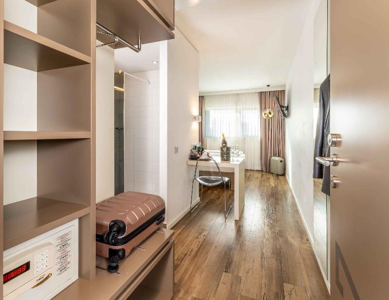Plaza Inn Graz - Oda