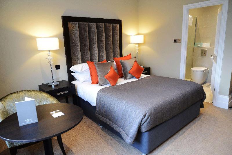 Oatlands Park Hotel - Oda