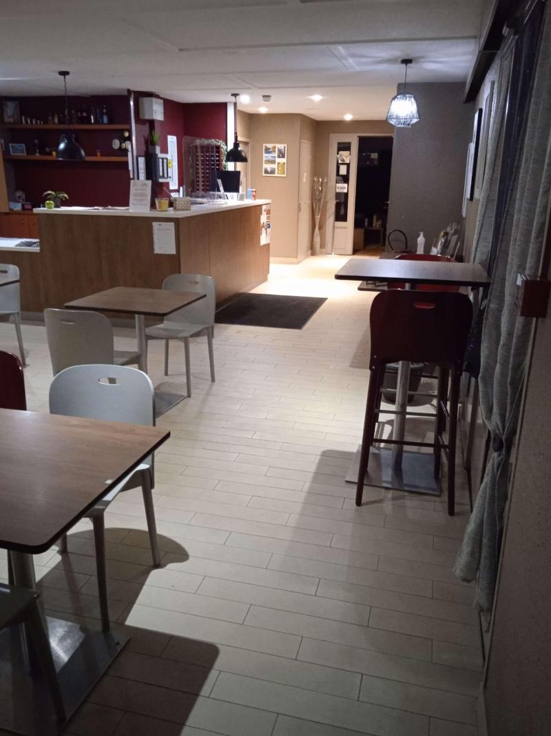Campanile Aurillac - Lobi