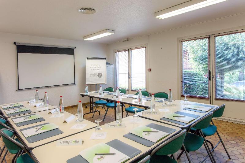 Campanile Aurillac - Toplantı