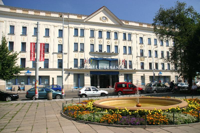 Beranek Hotel Prague - Genel
