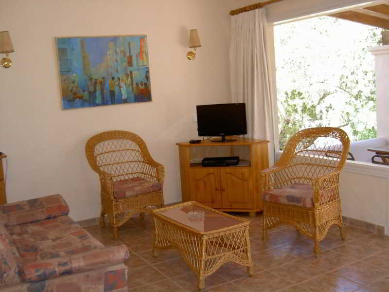 Can Vistabella