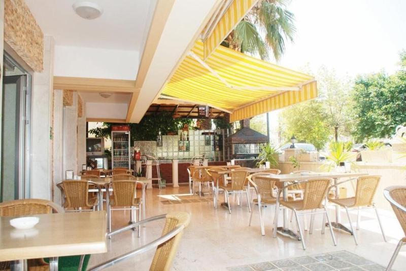 Nasa Flora Hotel - Restoran