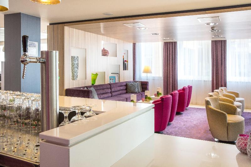 Holiday Inn Express Arnhem - Bar