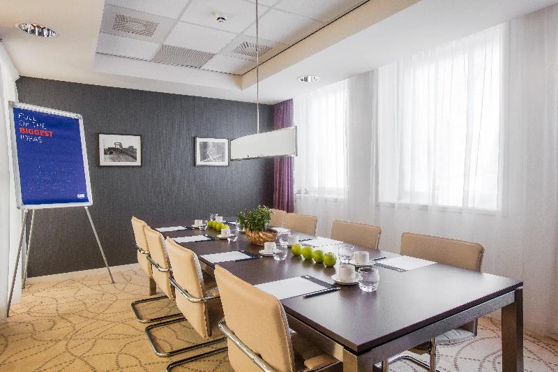 Holiday Inn Express Arnhem - Toplantı