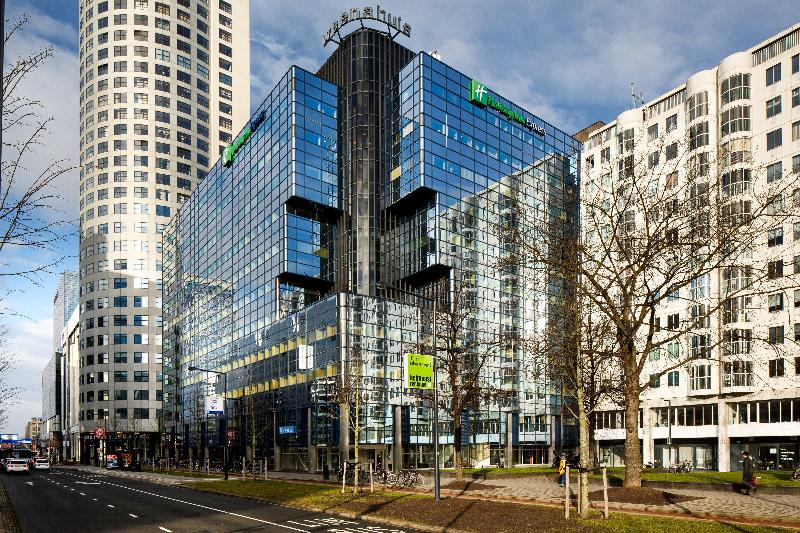Holiday Inn Express Rotterdam-Central Station - Genel