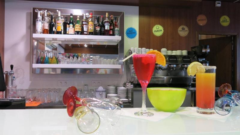 La Source - Bar