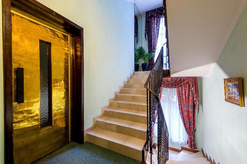 BEST WESTERN Hotel Diplomate - Lobi