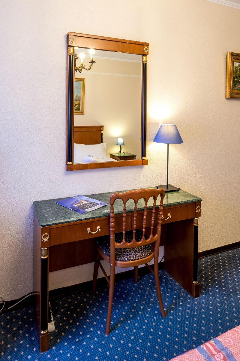 BEST WESTERN Hotel Diplomate - Oda
