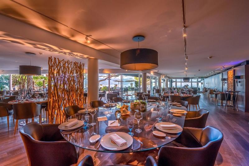 Mona Montreux - Restoran
