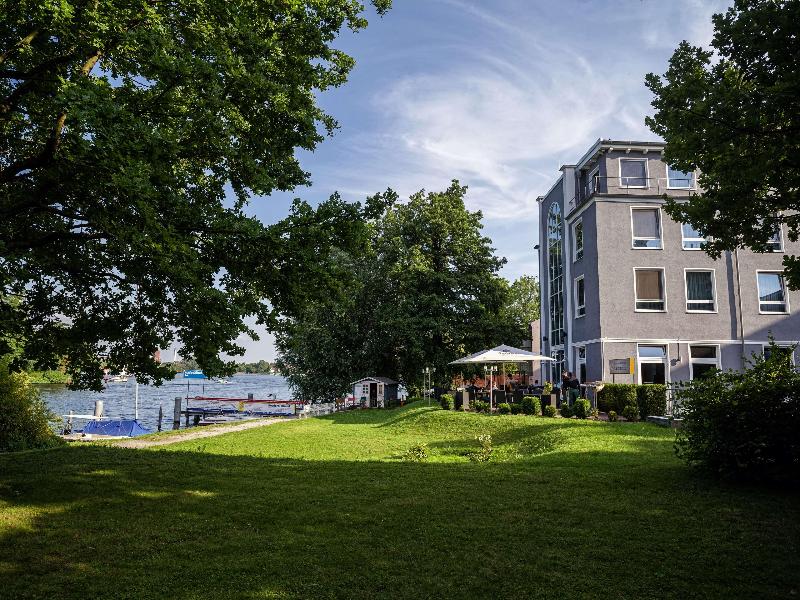 Hotel am Schloss Koepenick Berlin by Golden Tulip - Genel