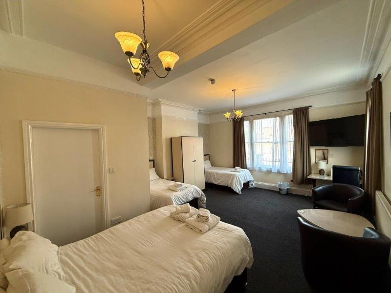 Deincourt Hotel - Oda