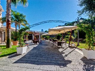 Hotel La Perla