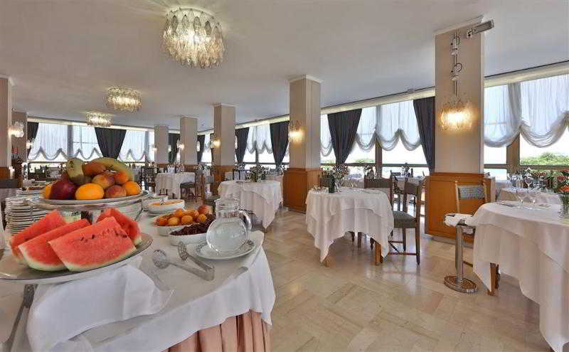 Hotel Abner's