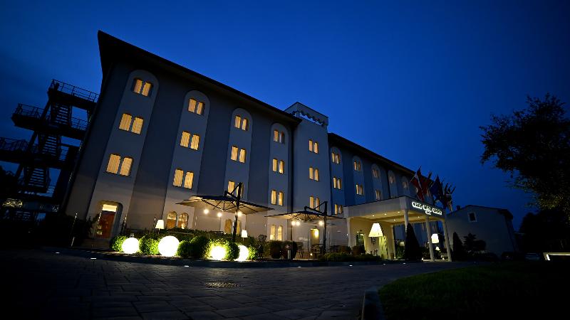 Best Western Grand Htl Guinigi - Genel