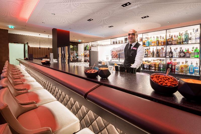BEST WESTERN PLUS Central Hotel Leonhard - Bar