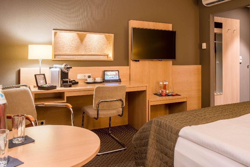 BEST WESTERN PLUS Central Hotel Leonhard - Oda