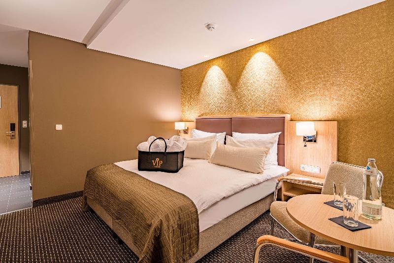 BEST WESTERN PLUS Central Hotel Leonhard - Oda