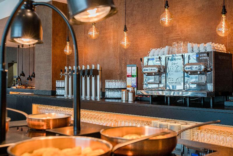 BEST WESTERN PLUS Central Hotel Leonhard - Restoran