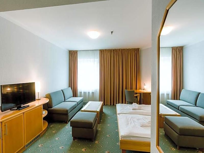 Hotel Pracharna - Oda