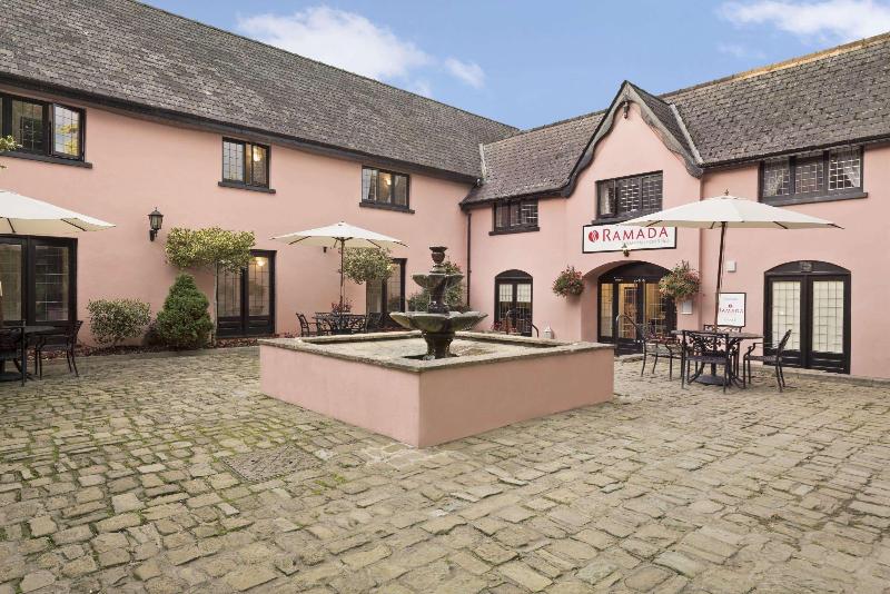 Cwrt Bleddyn Hotel and Spa - Genel