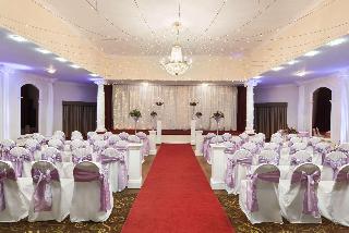 Cwrt Bleddyn Hotel and Spa fotoÄŸrafÄ±