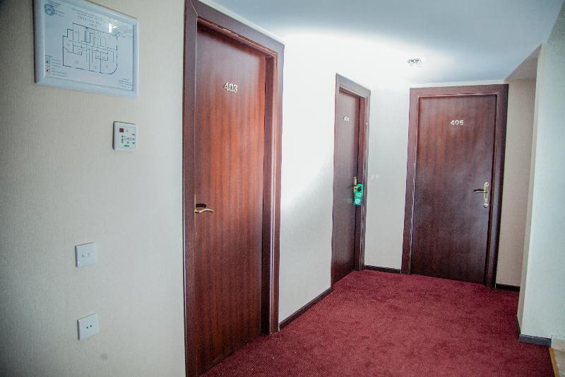 Nemi Hotel - Lobi