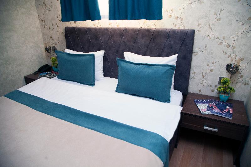 Nemi Hotel - Oda