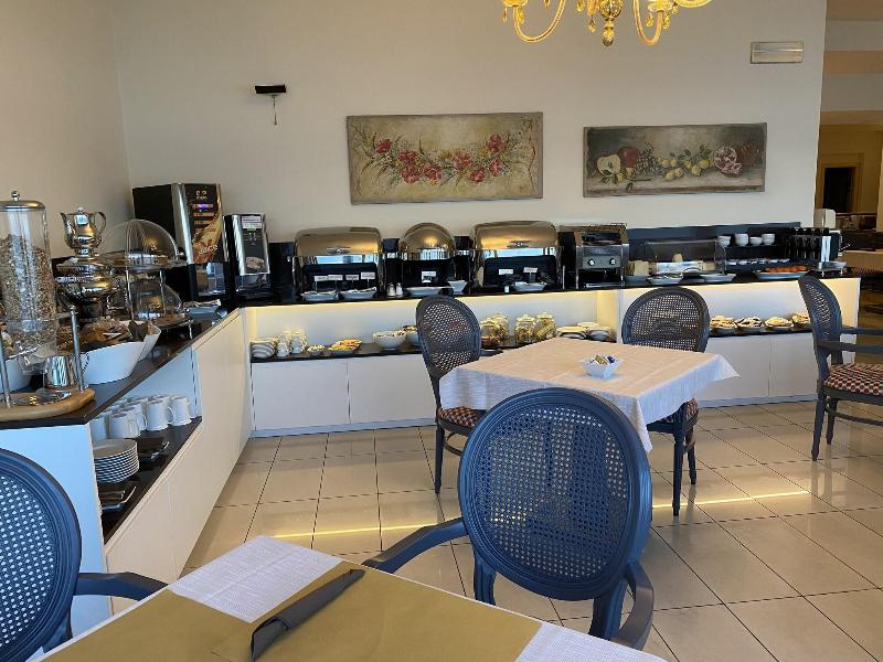 Estee - Restoran
