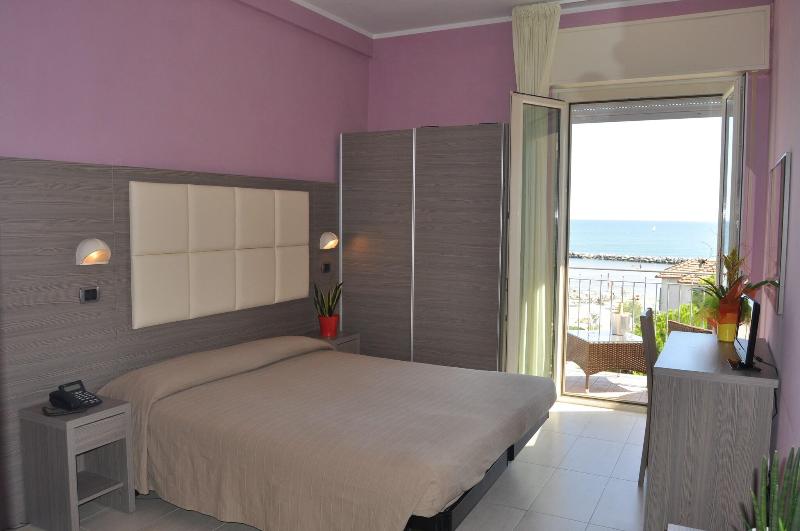 Hotel Playa - Genel