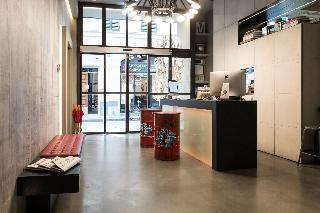 Globus Urban Hotel