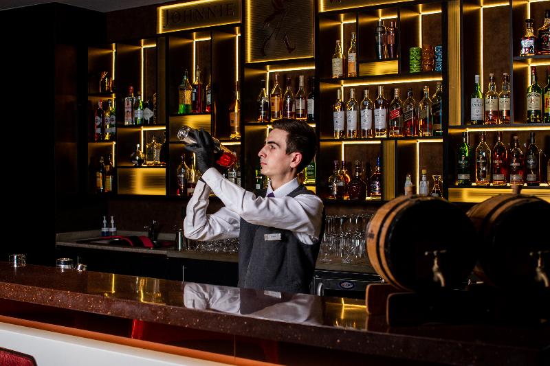 Fairmont Baku - Flame Towers - Bar